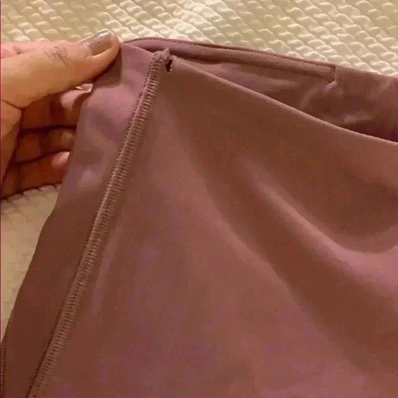Lululemon leggings - Picture 7 of 10